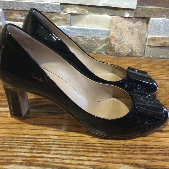 SALVATORE FERRAGAMO Black Patent Leather Pumps Closed Toe Block Heels - Picture 2 of 13